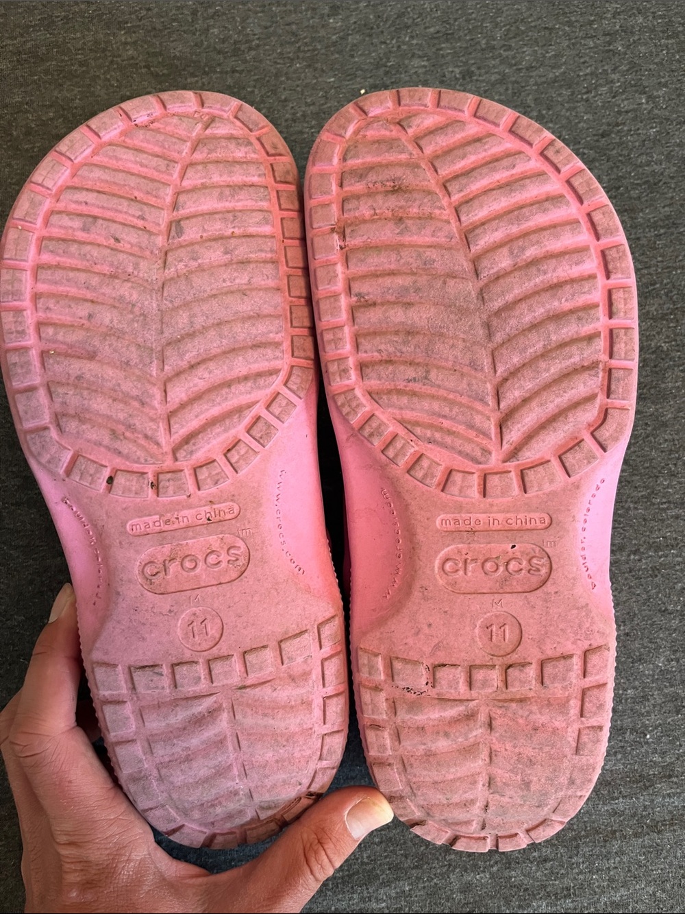 Pink crocs - Picture 2 of 2